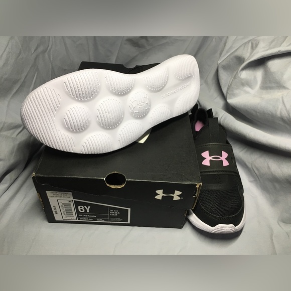 Under Armour sneakers - NIB - Picture 6 of 6